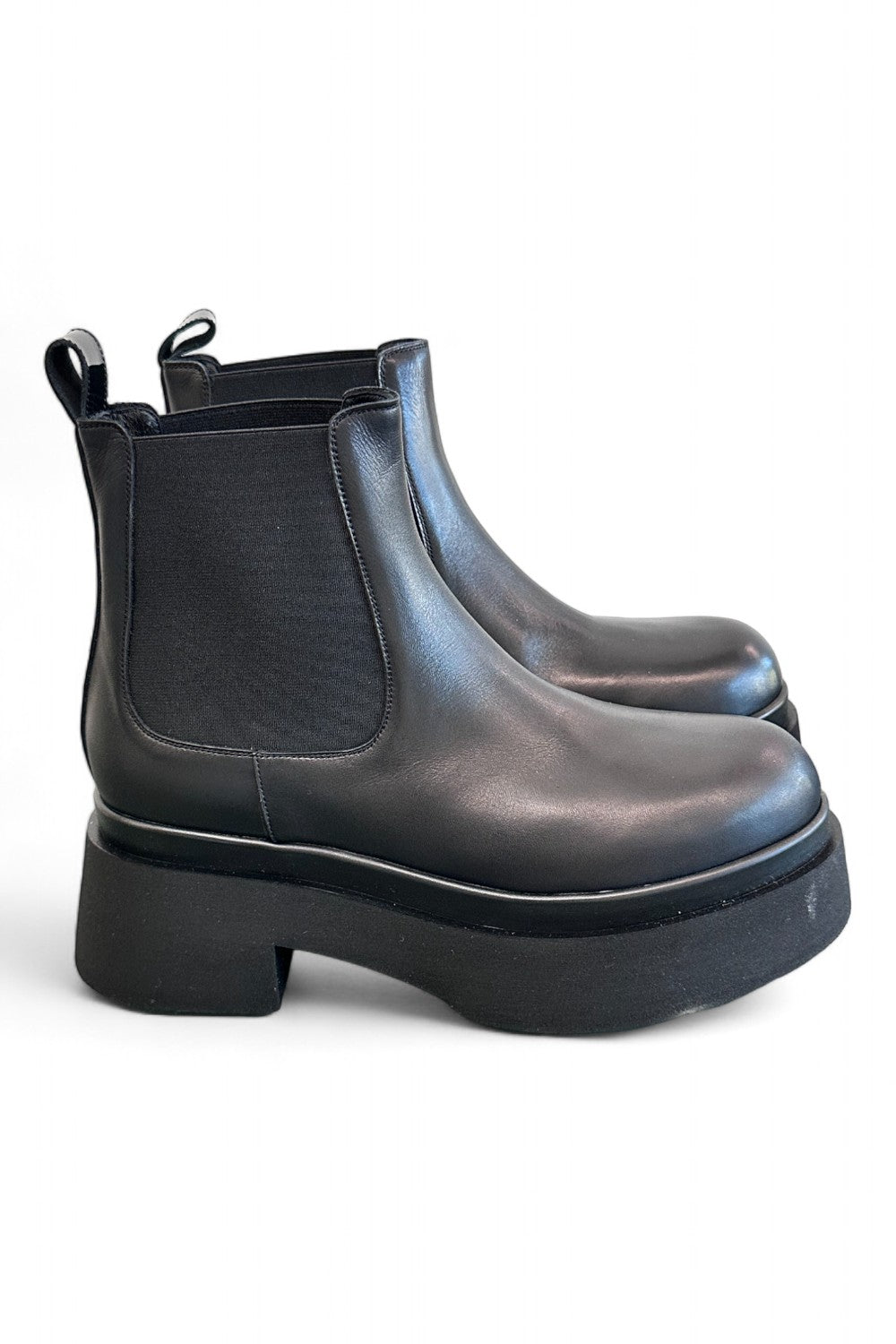 Stivaletto beatles nero con platform Albano 