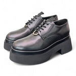 Scarpa allacciata nera con platform Albano 