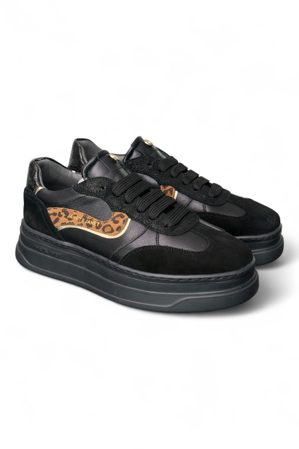 Sneaker donna pelle nera e leo Janet & Janet<BR/> 