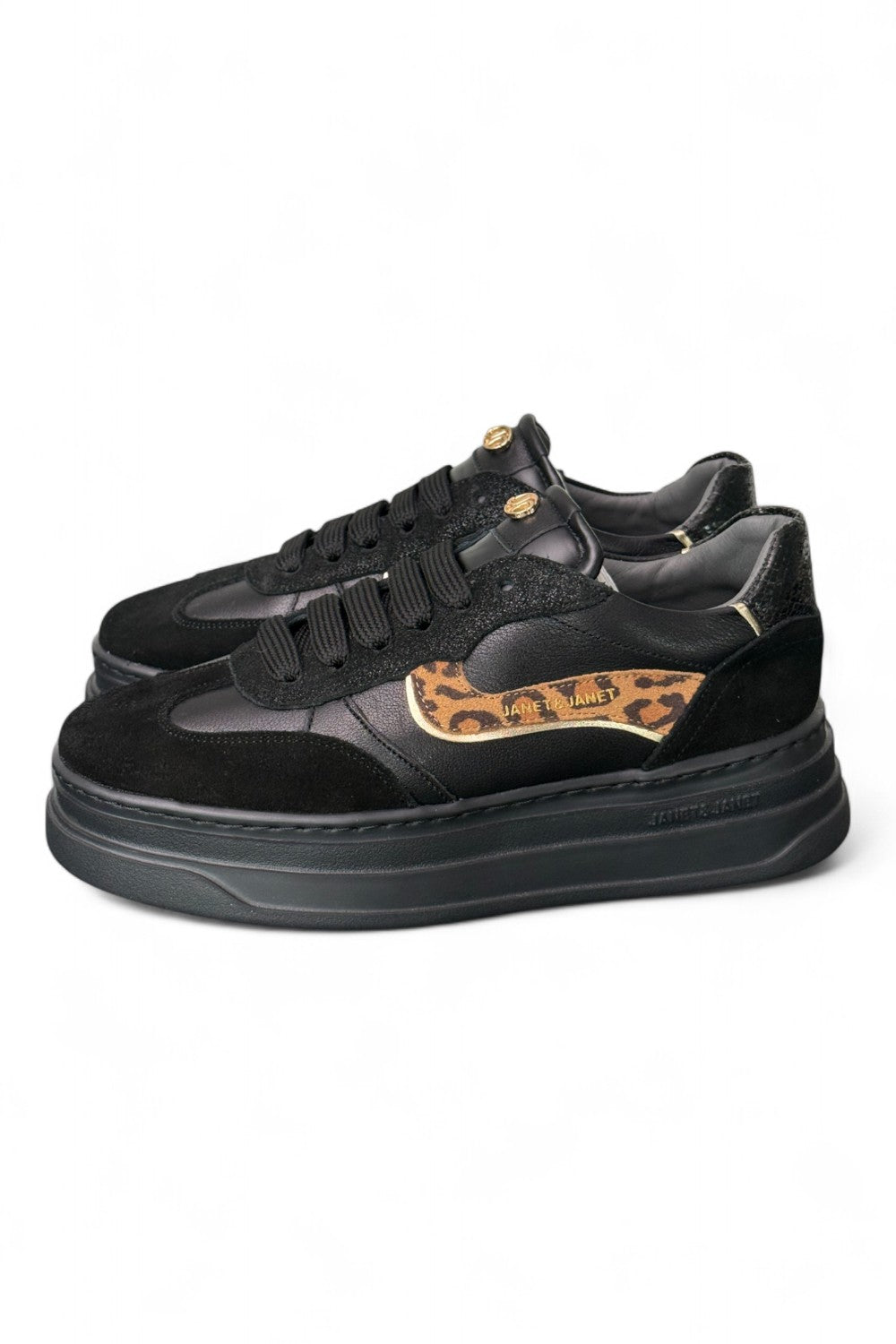 Sneaker donna pelle nera e leo Janet & Janet<BR/> 