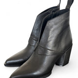 Texanino con scollo a V pelle nera Zanon 
