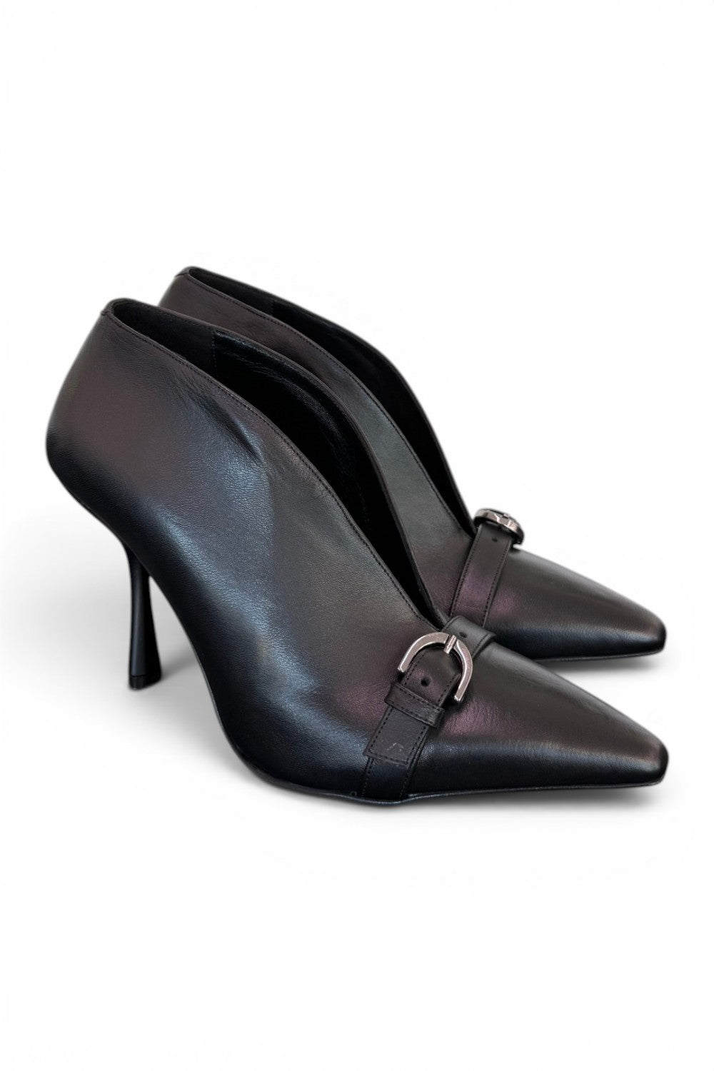 Stivaletto decolleté V pelle nera tc 90 Albano 