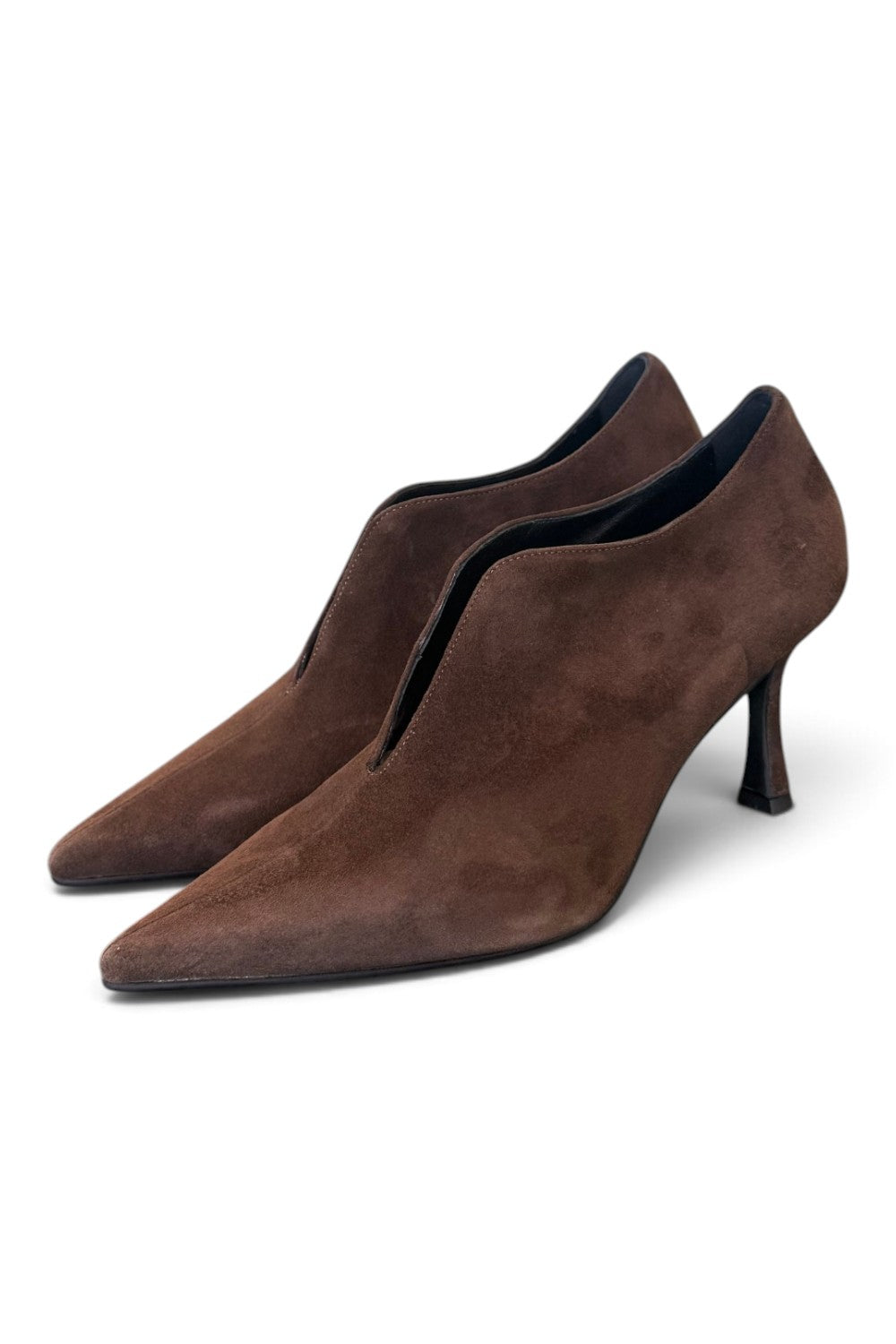 Scarpa accollata scollo V suede ebano tc 70 Matteo Pitti 