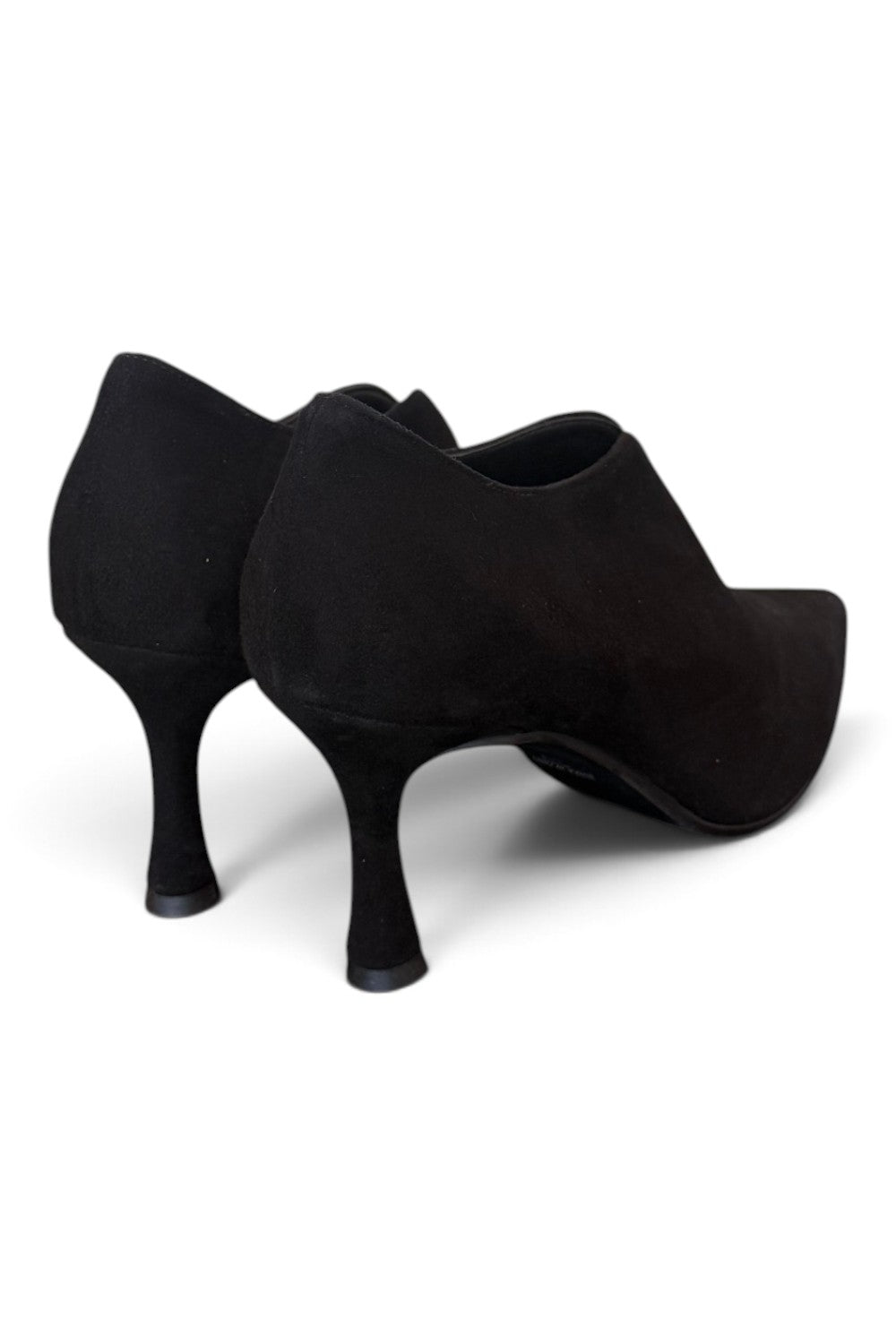 Scarpa accollata scollo V suede nero tc 70 Matteo Pitti 