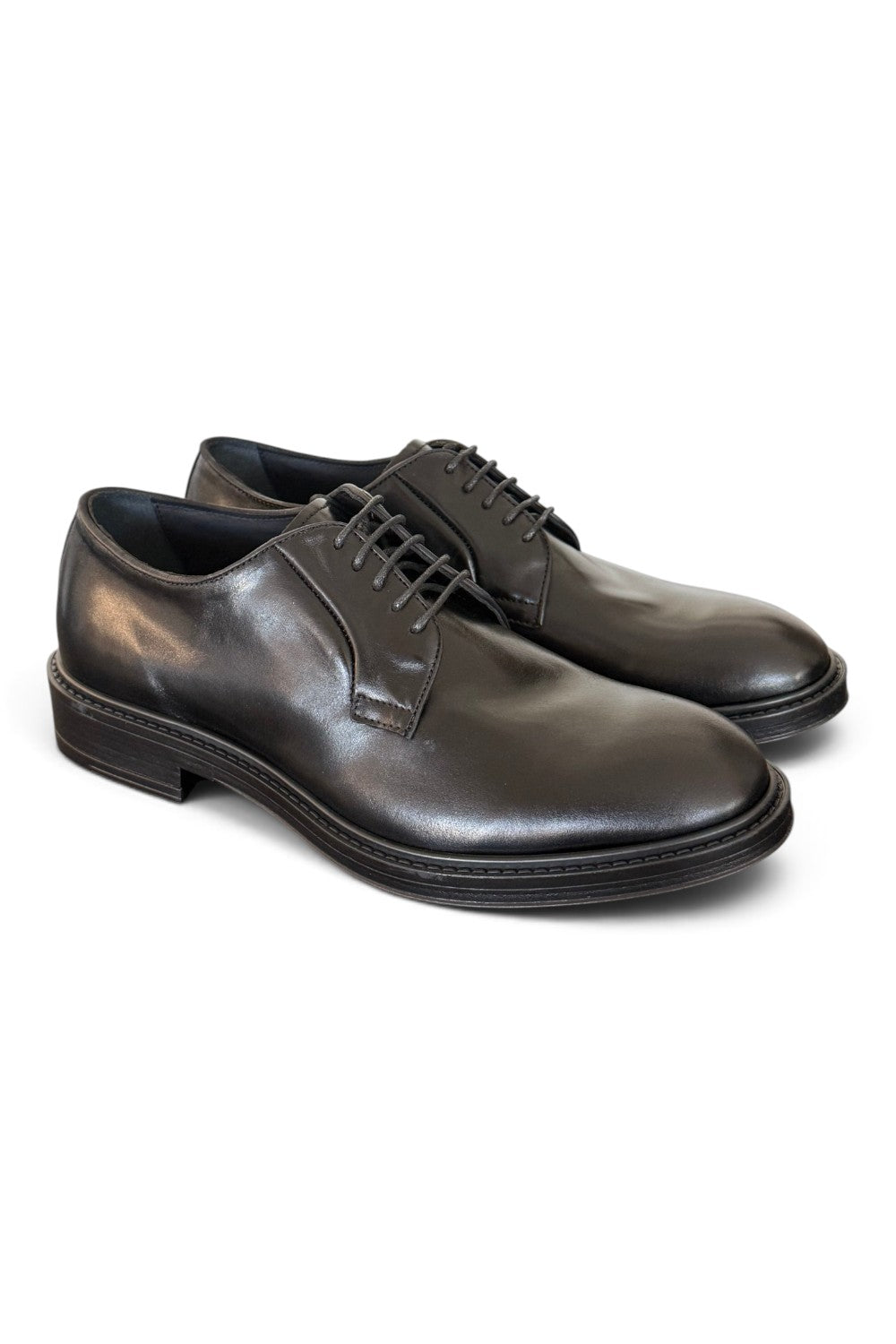 Allacciato pelle nero Pawelks 
