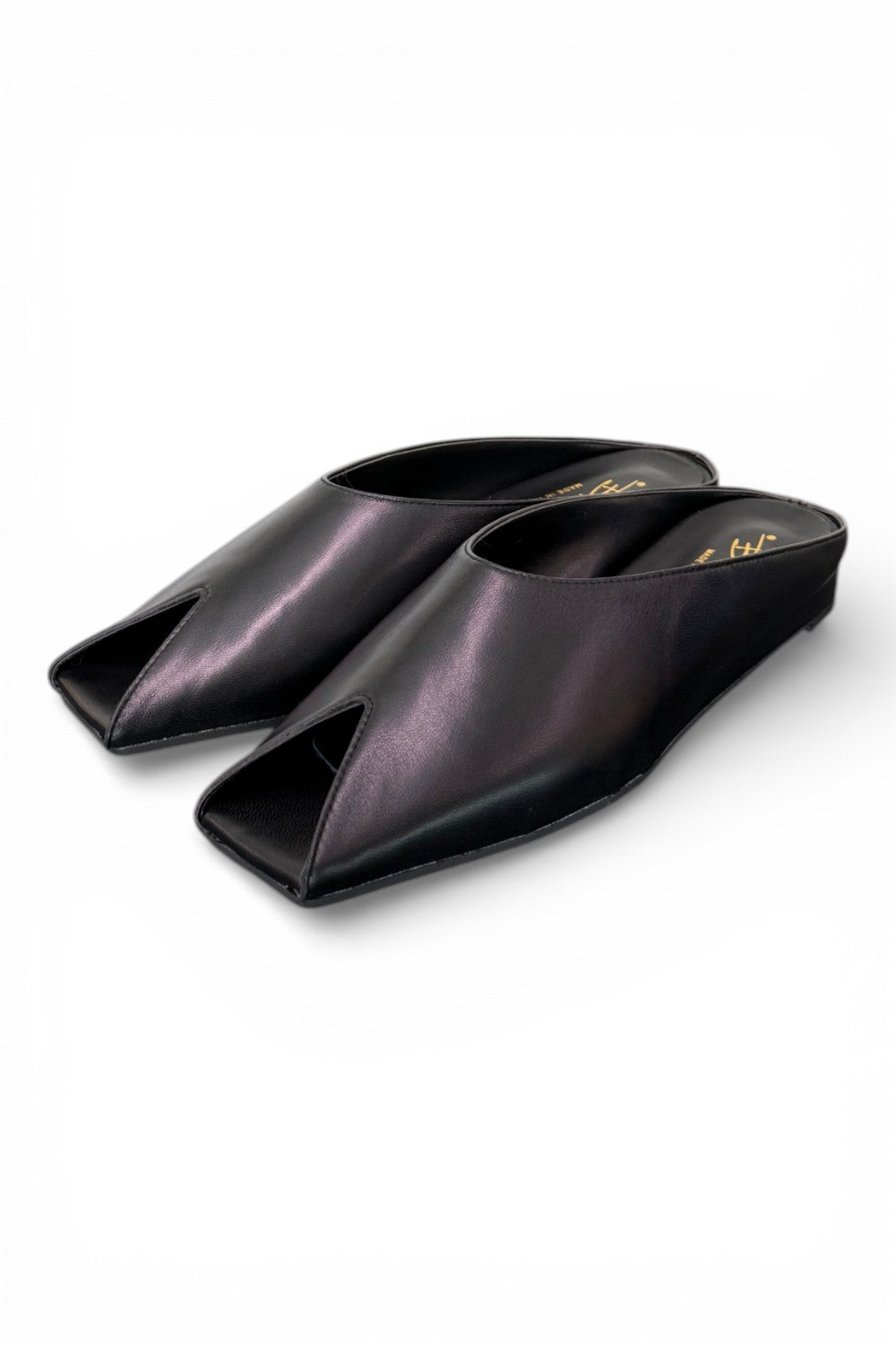 Ciabatta in pelle nera Bianca Di 