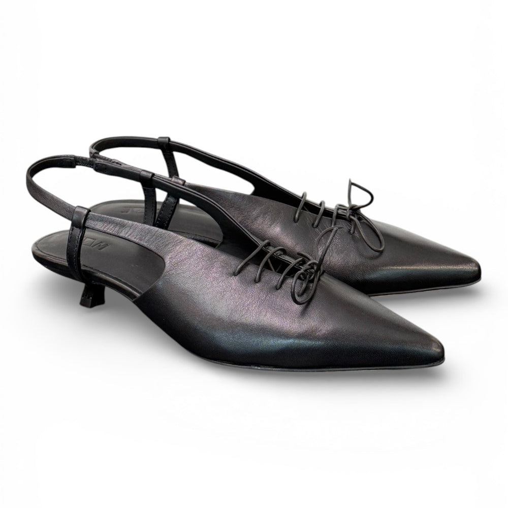 Slingback pelle nera con lacci  JVAM<BR/> 
