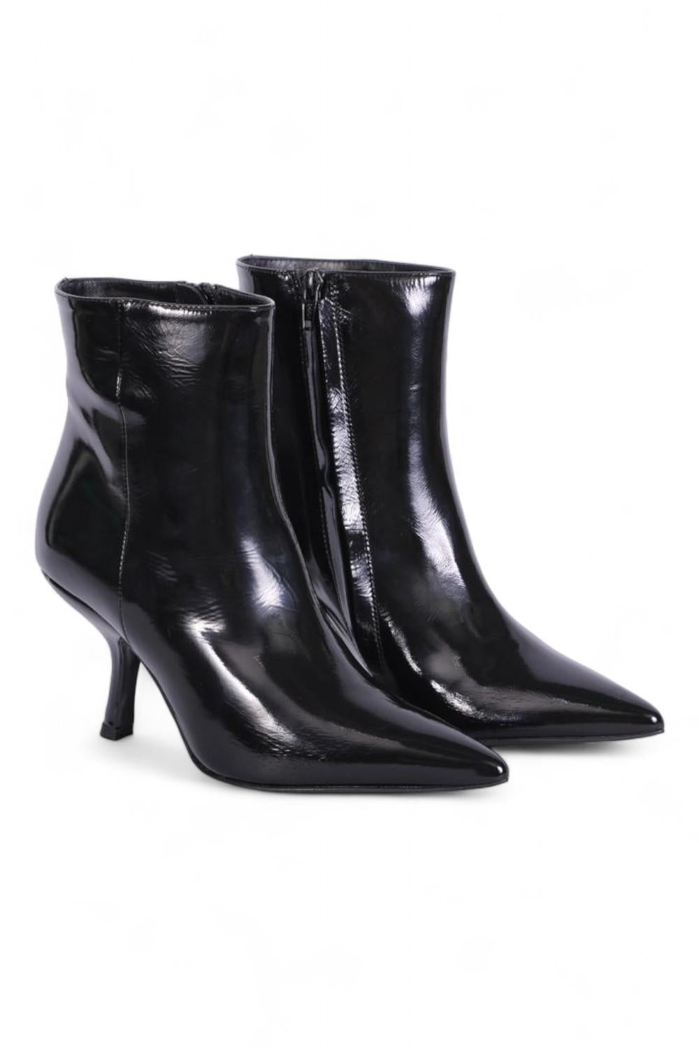 Stivaletto nero lucido tacco 70 Marc Ellis 