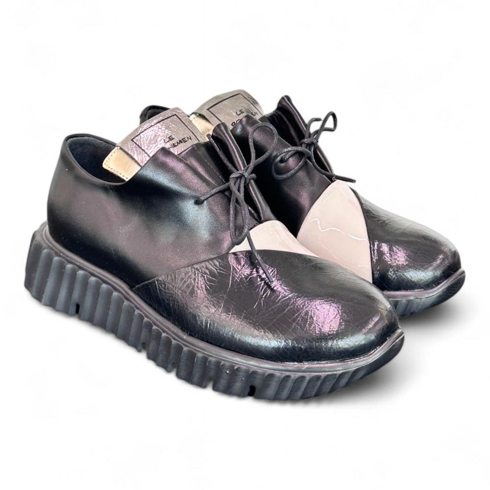 Scarpa allacciata sneaker Le Bohemien nero latte<BR/> <BR/> <BR/> 