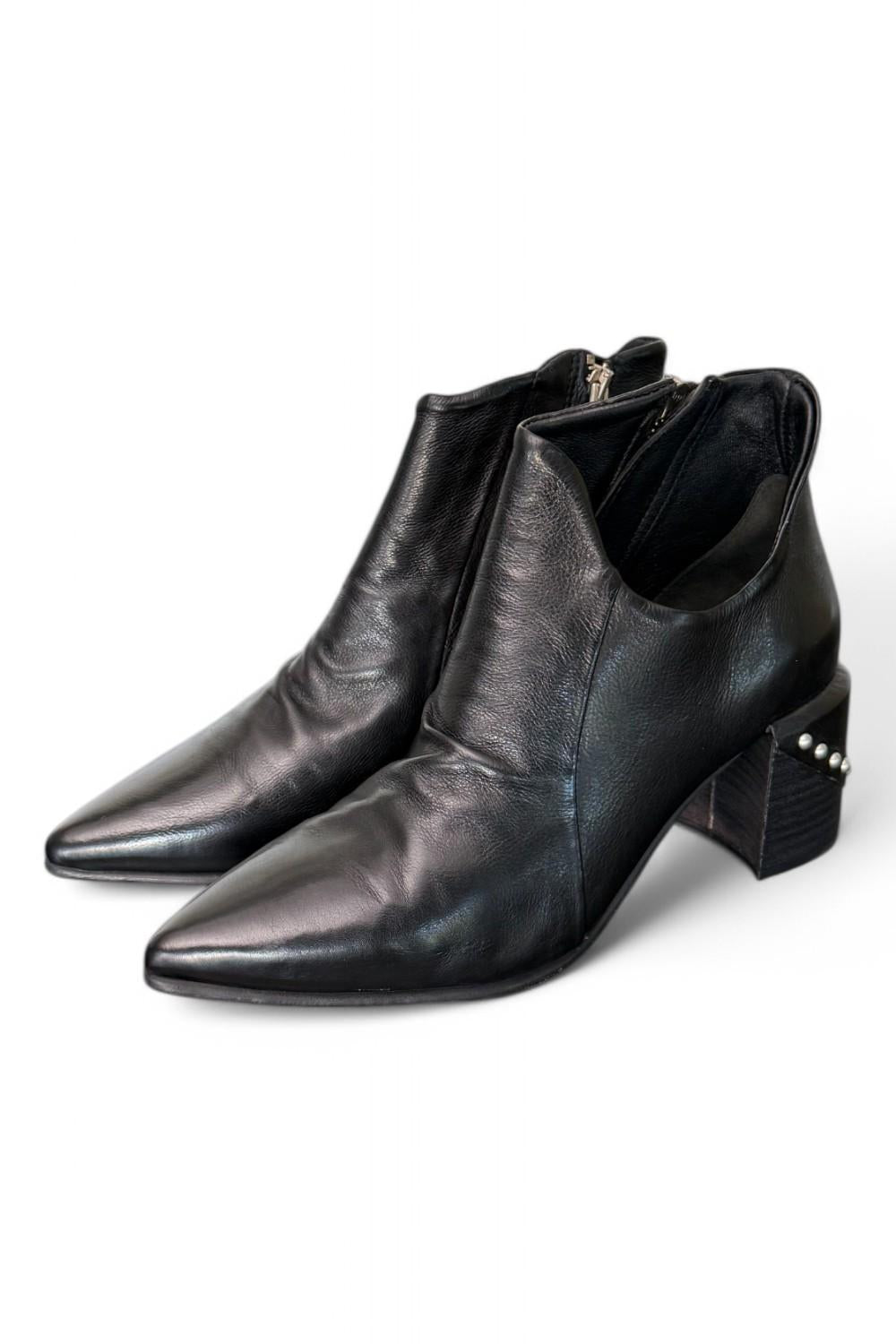 Tronchetto zip asimmetrico nappa nera AS98<BR/> 