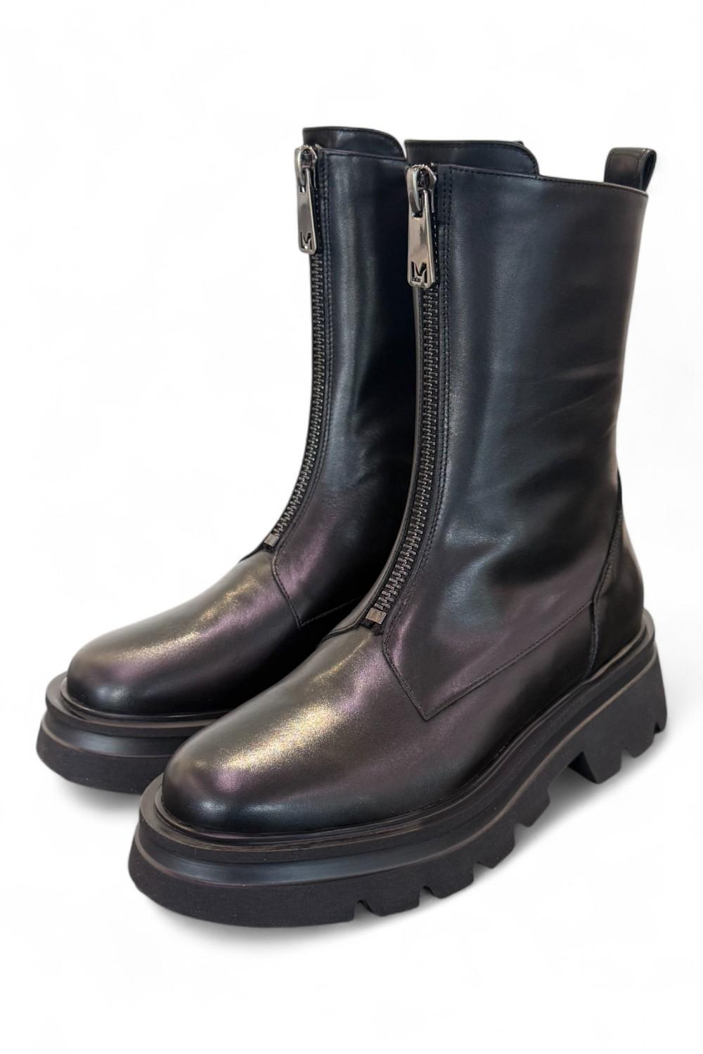 Stivaletto zip pelle nera  Lorenzo Mari 
