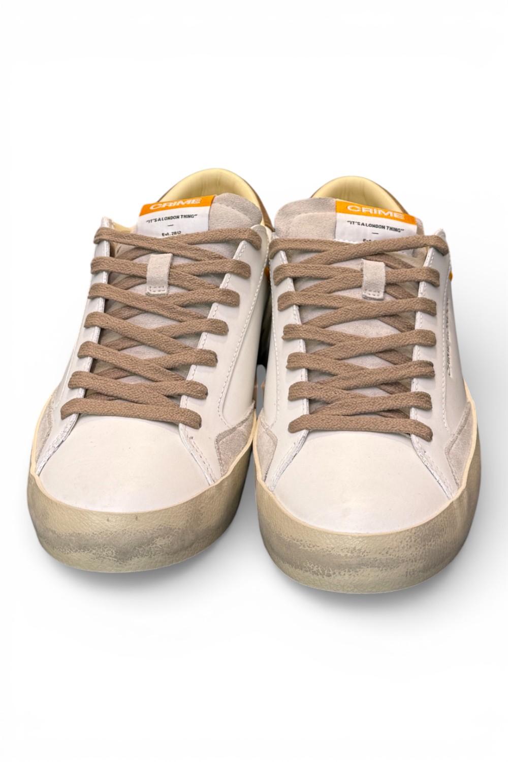 Sneaker vulcanizzata bianca beige Crime London distressed 