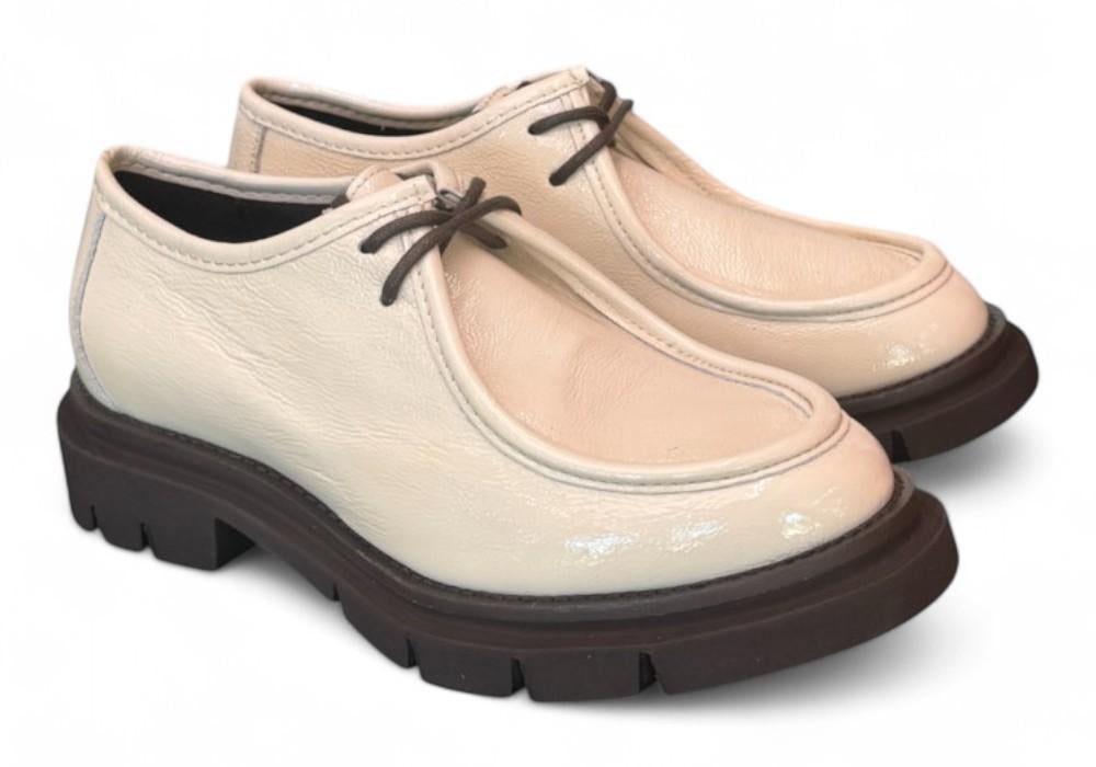 Scarpa allacciata ingegnere naplak latte Les Tulipes 