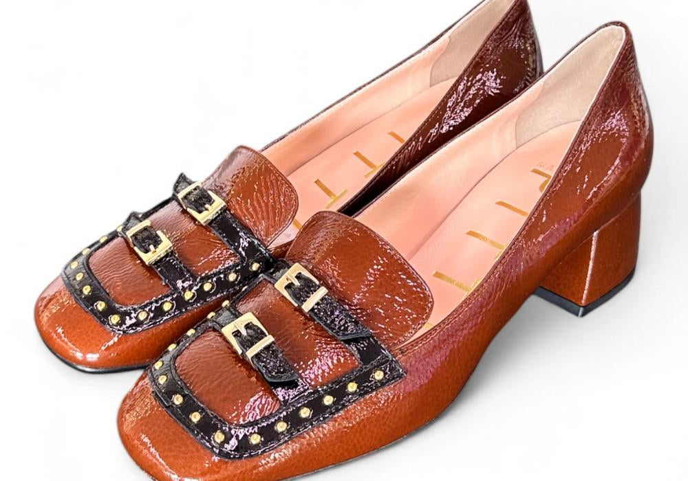 Mocassino borchie vernice cuoio Matteo Pitti 