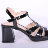 Sandalo vernice nera con plateau Matteo P 
