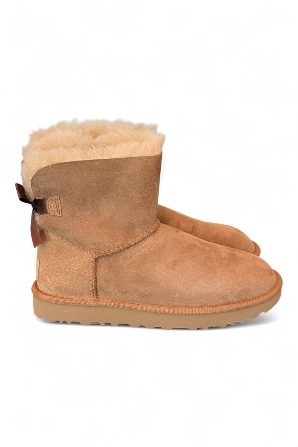 Stivale Mini Bailey Bow II Chestnut UGG 1016501 