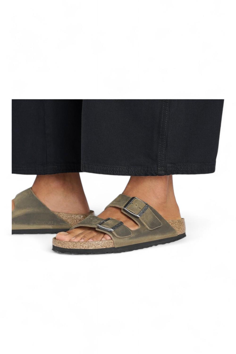 Ciabatta arizona Oil Leatjer Khaki Birkenstock 1027039 uomo 