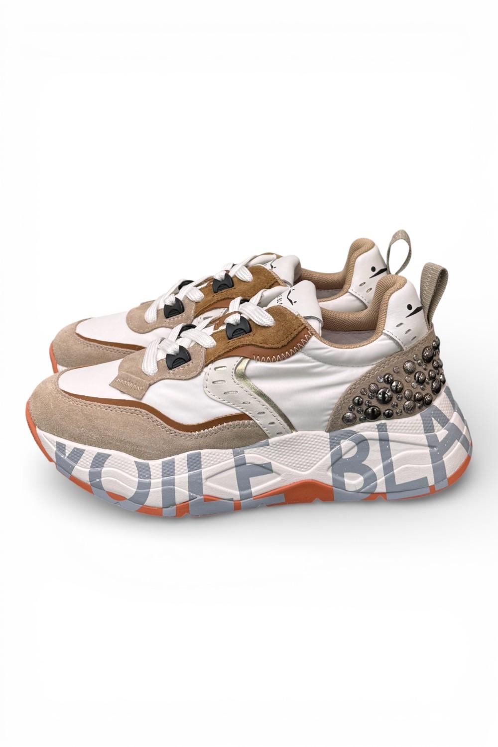 Sneaker donna Voile Blanche Club 105 bianco cuoio borchie 2E42 