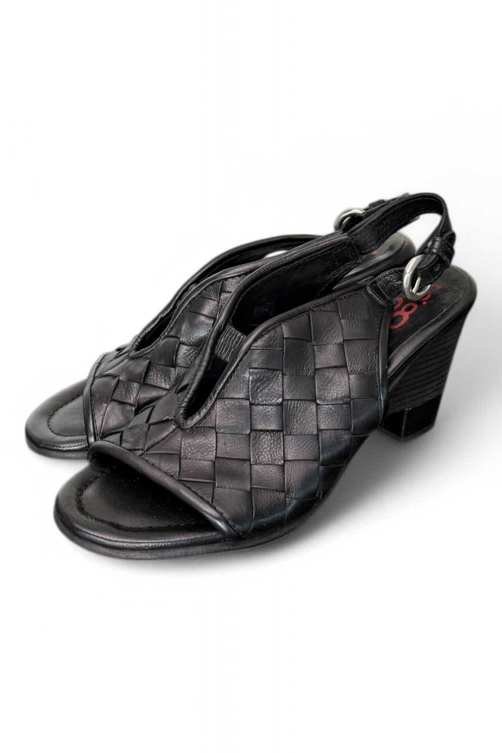 Sandalo pelle intrecciata tacco zeppa nero AS98<BR/> 