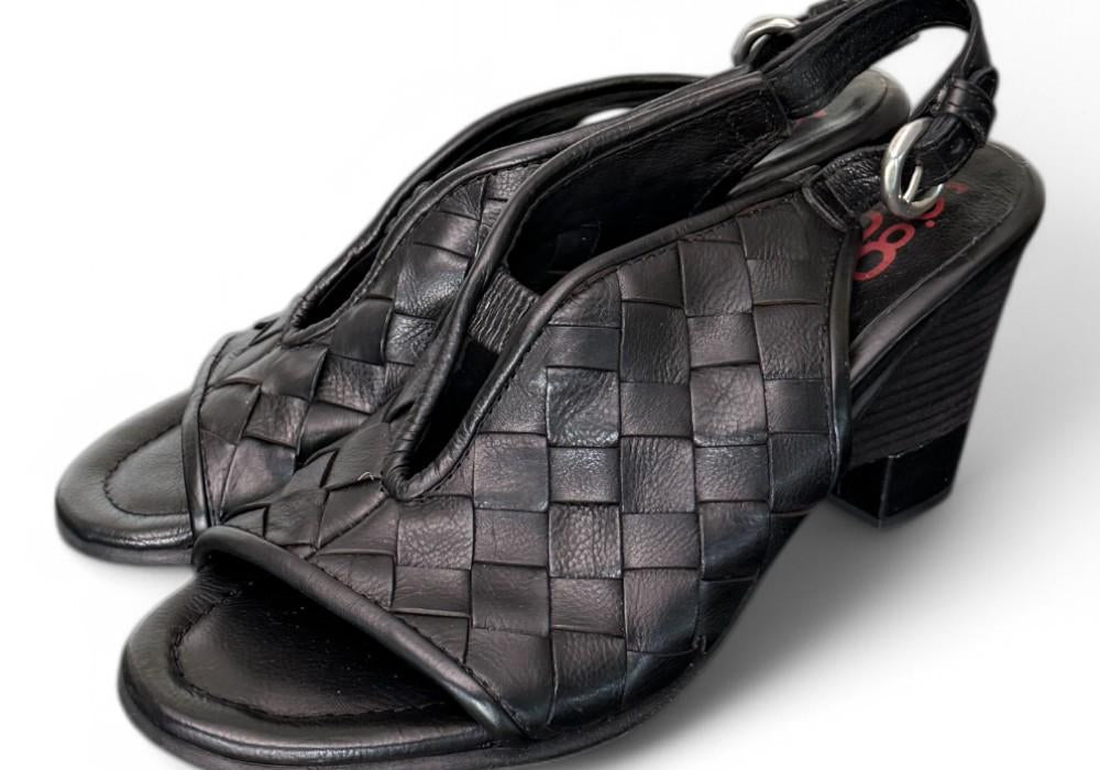 Sandalo pelle intrecciata tacco zeppa nero AS98<BR/> 