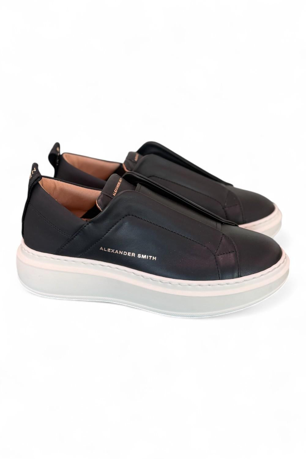 Sneaker donna Wembley slip on black Alexander Smith<BR/> 