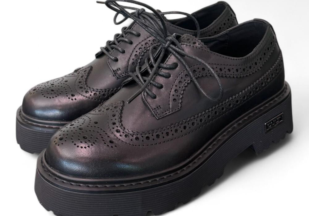 Scarpa francesina imperiale nera  Slash Cult 