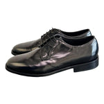 Allacciato liscio elegante nero Pawelks 