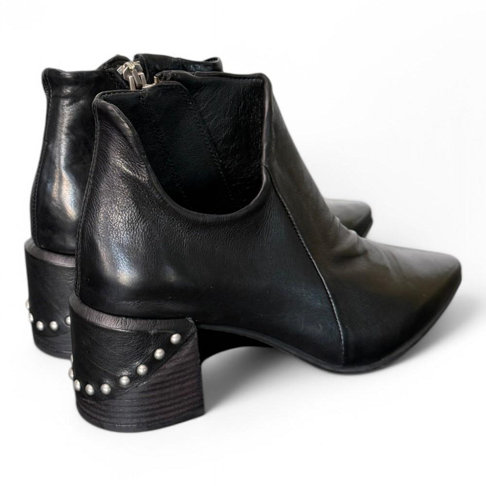 Tronchetto zip asimmetrico nappa nera AS98<BR/> 