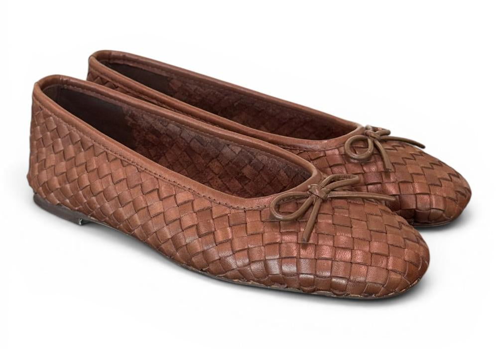 Ballerina intrecciata in pelle testa di moro Inuovo<BR/> 