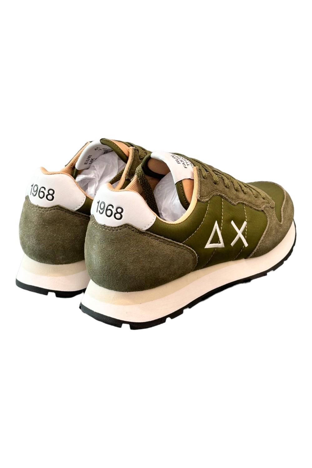 Sneaker uomo Sun 68 Tom Basic militare 