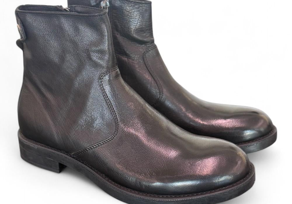 Stivaletto zip pelle nera Pawelks 