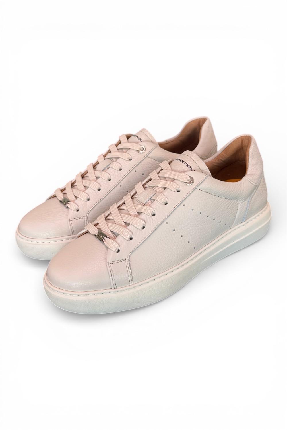Sneaker pelle latte Ambitious 
