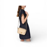 Tracollina camera case Beat Soft Coccinelle media pearl<BR/> 