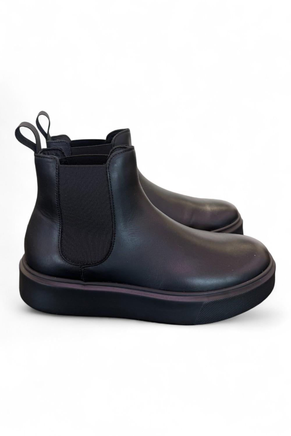Stivaletto beatles pelle nera extralight Frau<BR/> 