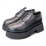 Scarpa allacciata nera con platform Albano 