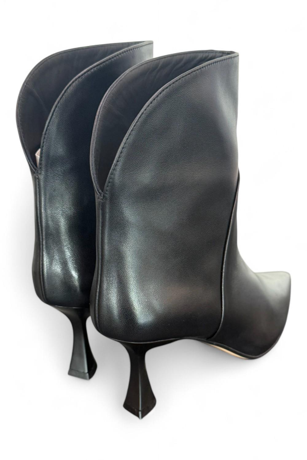 Stivaletto pelle nera Isabelle Paris<BR/> 