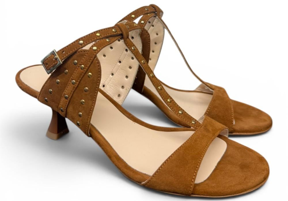 Sandalo cintino T borchie suede cuoio Isabelle Paris 
