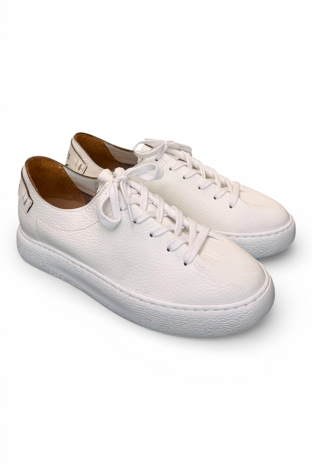 Sneaker pelle bianca taglio vivo Pawelks<BR/> <BR/> 