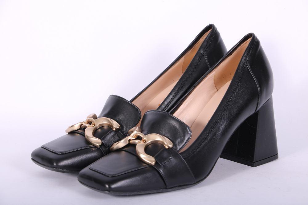 Mocassino accessorio pelle nera tacco Matteo Pitti 