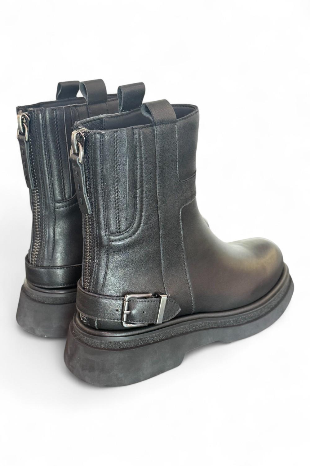 Stivaletto platform fibbia nero Bruno Premi 
