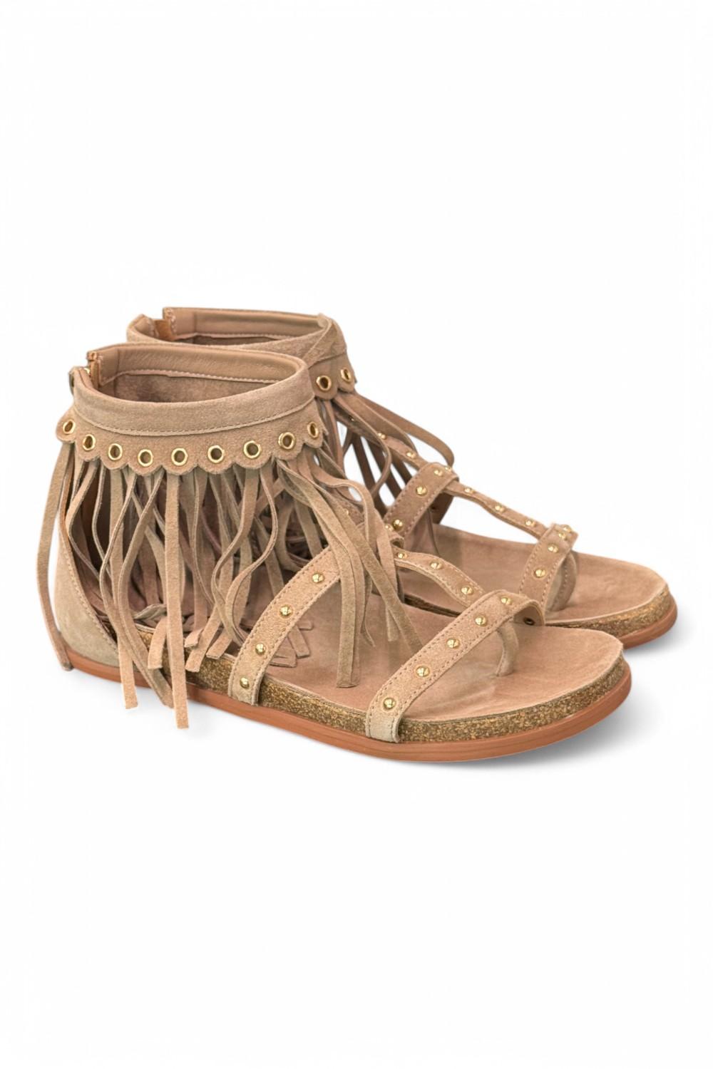 Sandalo beige con frange Emanuel Vee 