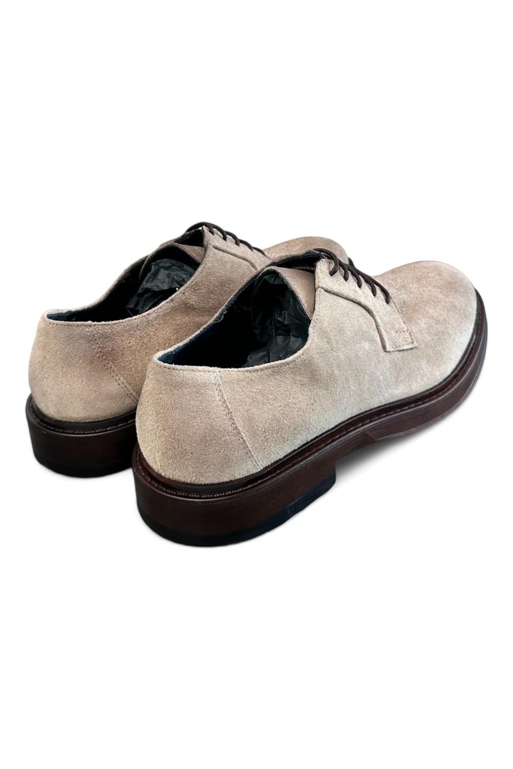 Scarpa allacciata suede beige F.lli Rennella 