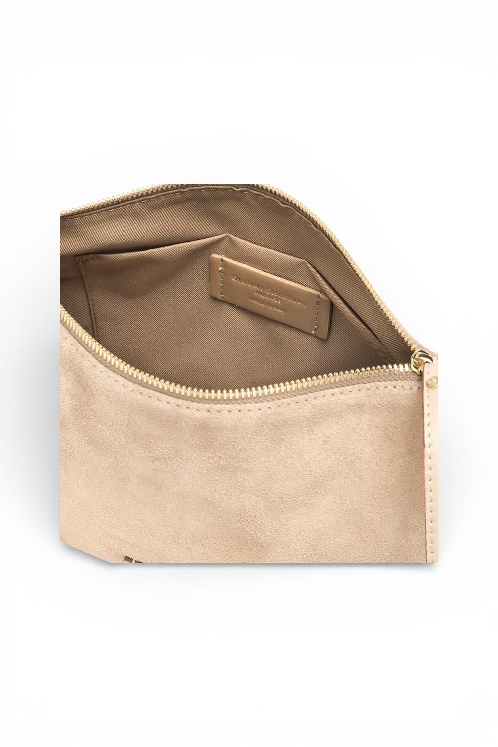 Pochette Nora suede nude Gianni Chiarini<BR/> 