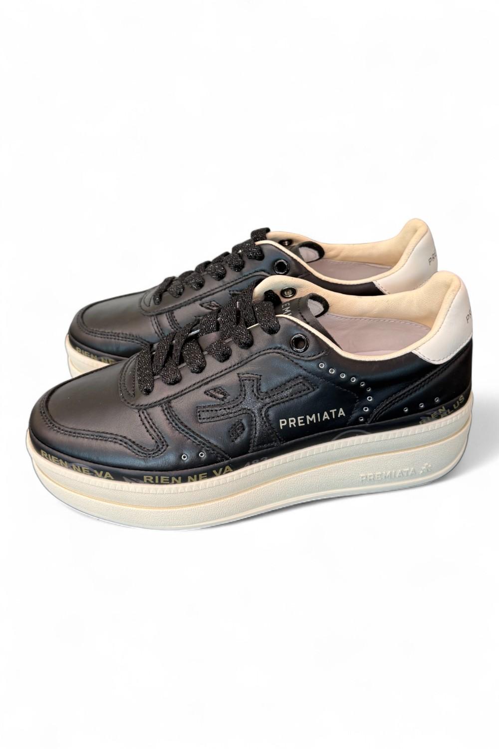 Sneaker donna Micol 7014 pelle nera 