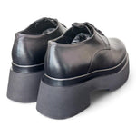 Scarpa allacciata nera con platform Albano 