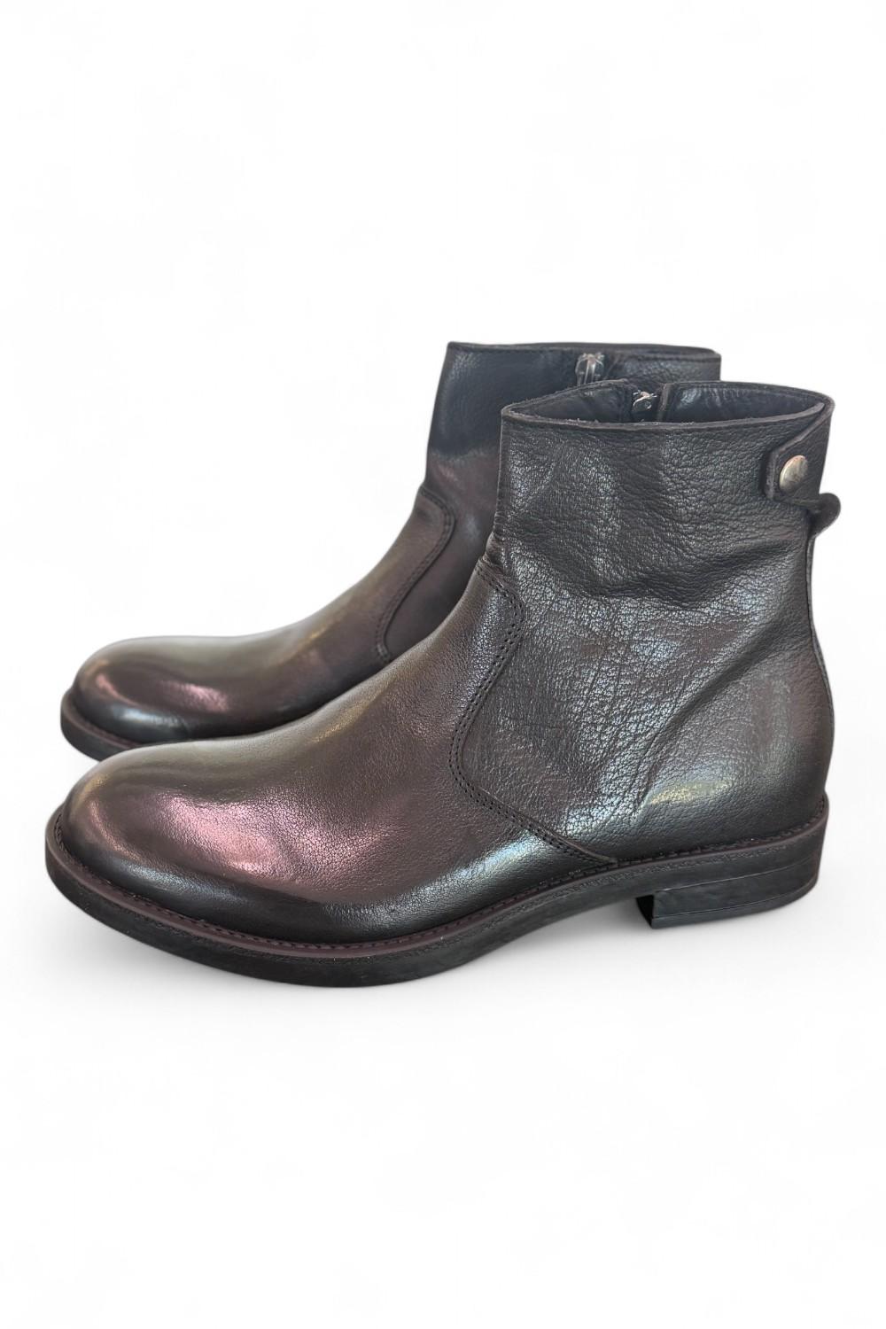 Stivaletto zip pelle nera Pawelks 