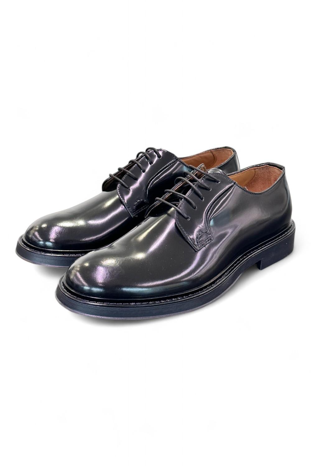 Scarpa allacciata liscia gomma Franco Fedele 