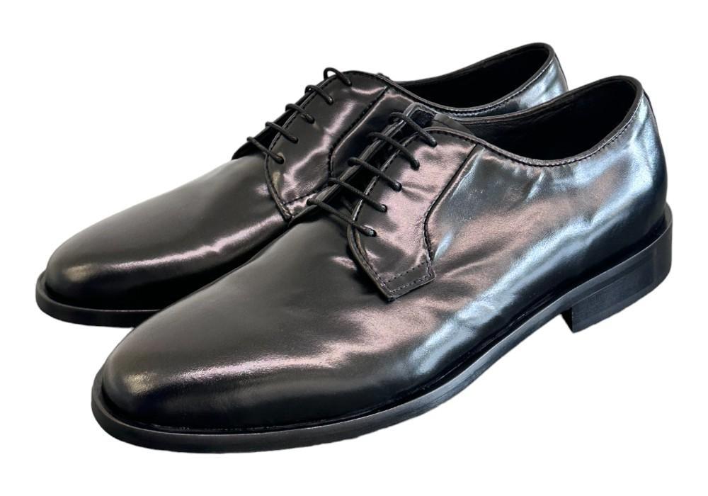 Allacciato liscio elegante nero Pawelks 