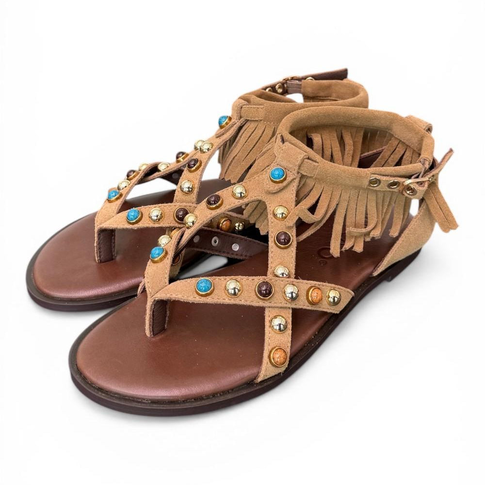 Sandalo con frange e borchie in suede tan Inuovo<BR/> 