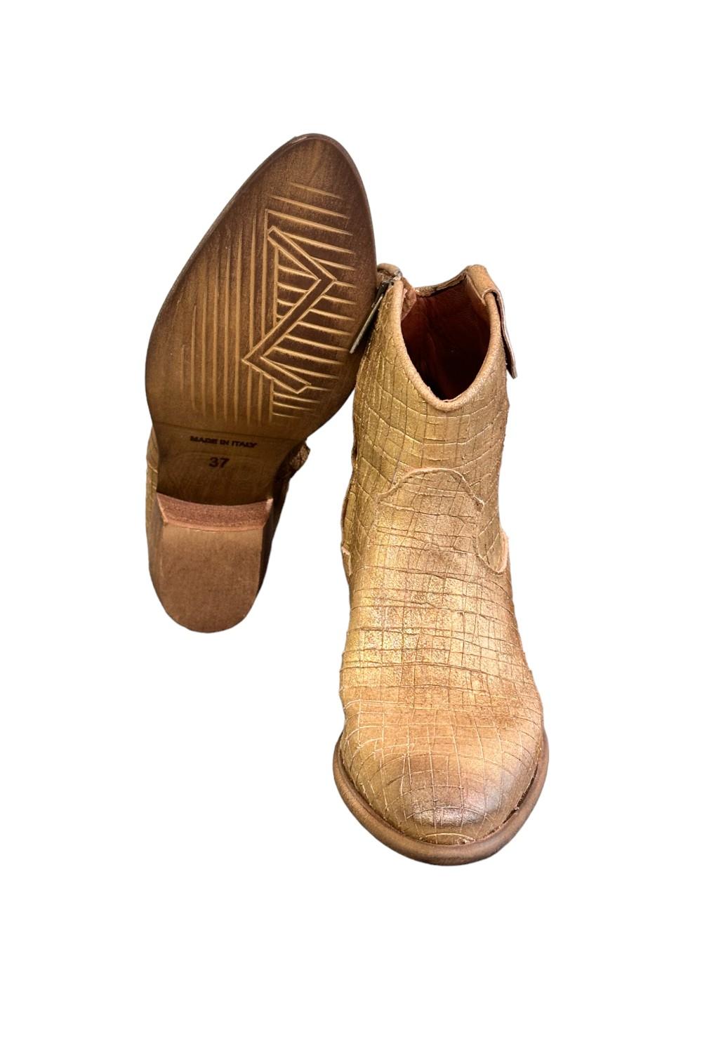 Stivaletto texano intagliato oro Zoe 